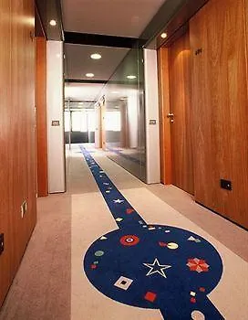 Cosmo Aparthotel