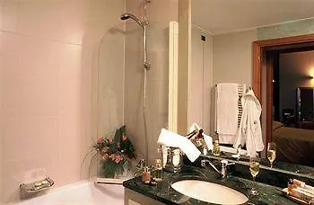 Cosmo 4* Vimercate