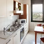 Cosmo Lejlighedshotel 4*