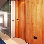 Cosmo Lejlighedshotel 4*